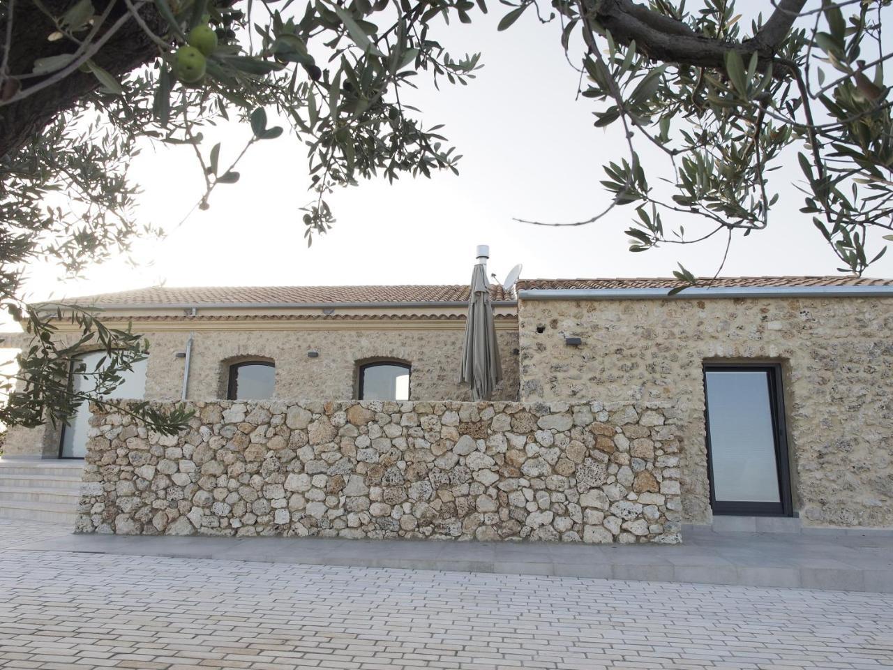 La Foresteria Di Golden Grapes Naro Екстериор снимка